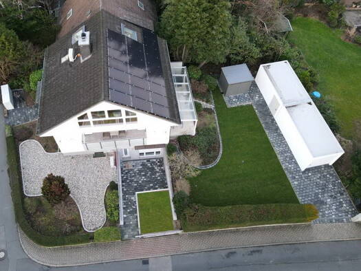 Haus zum Kauf provisionsfrei 1.695.000 € 8 Zimmer 474 m² Grundstück frei ab 30.11.2026 Oberstedten Oberursel 61440