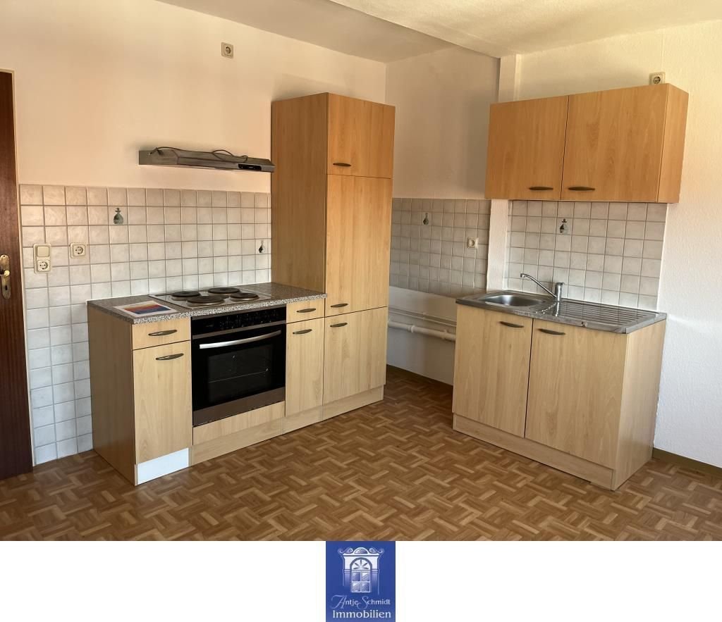 Wohnung zur Miete 335 € 2 Zimmer 61 m²<br/>Wohnfläche Siebenlehn Großschirma 09603