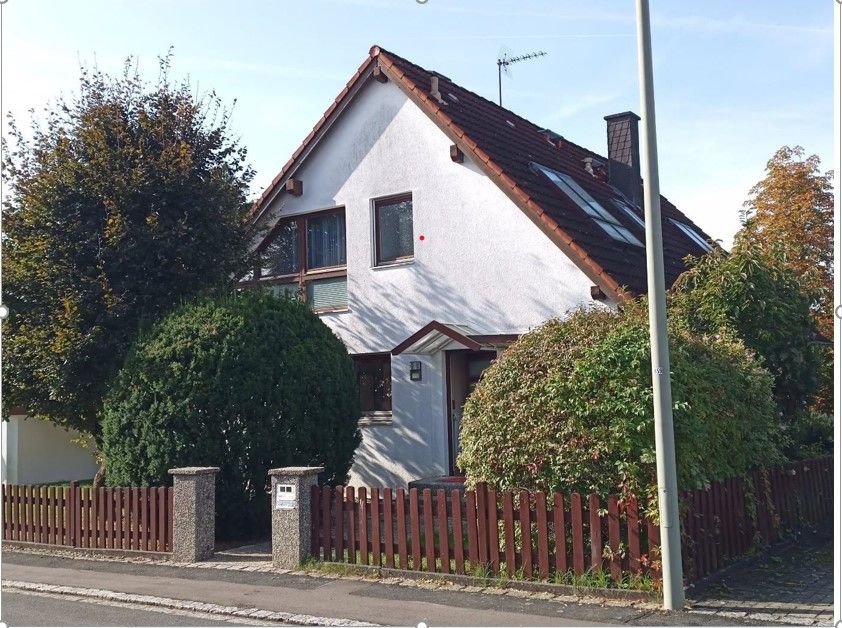 Einfamilienhaus zum Kauf 660.000 € 6 Zimmer 181 m²<br/>Wohnfläche 683 m²<br/>Grundstück ab sofort<br/>Verfügbarkeit Neunkirchen Neunkirchen a.Brand 91077