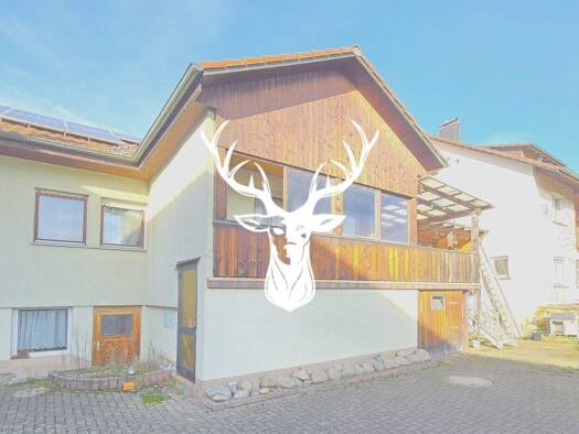 Einfamilienhaus zum Kauf 299.000 € 5 Zimmer 152 m² 590 m² Grundstück frei ab 01.01.2026 Tiengen Waldshut-Tiengen 79761