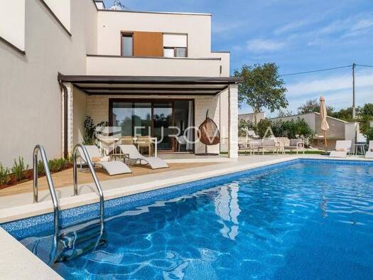 Einfamilienhaus zum Kauf - Erstbezug 3 Zimmer 143,6 m² Štokovci Svetvinčenat 52342
