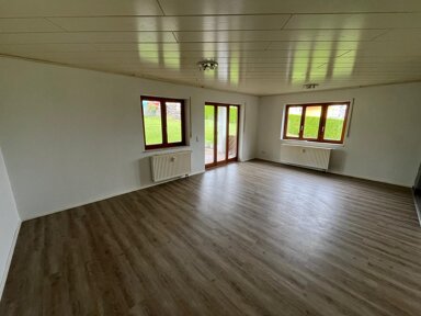 Terrassenwohnung zum Kauf provisionsfrei 225.000 € 4 Zimmer 87,9 m² 1. Geschoss frei ab sofort Wachingerstraße 20/1 Emerkingen 89607