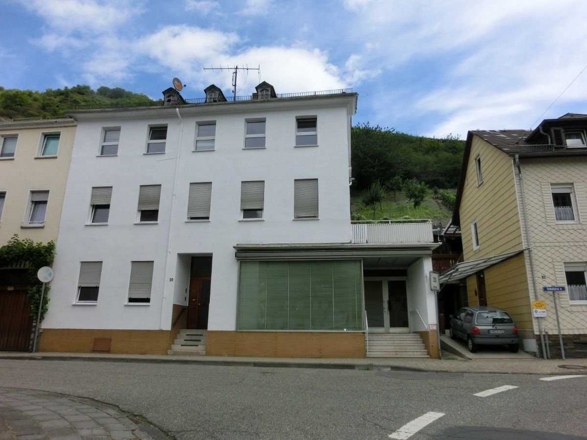 Mehrfamilienhaus zum Kauf 349.000 € 14 Zimmer 285 m²<br/>Wohnfläche 250 m²<br/>Grundstück Kaub 56349