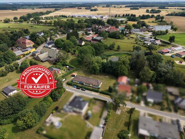 Einfamilienhaus zum Kauf provisionsfrei 124.000 € 7 Zimmer 189,3 m² 2.516 m² Grundstück Rubkow Rubkow 17390