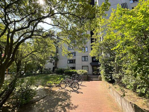 Wohnung zur Miete 360 € 1 Zimmer 42,3 m² 5. Geschoss frei ab 16.02.2026 Davenstedter Markt 8 Davenstedt Hannover 30455