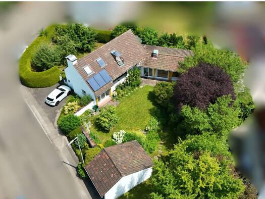 Einfamilienhaus zum Kauf 850.000 € 5,5 Zimmer 177 m² 931 m² Grundstück Stadtgebiet Göppingen 73033