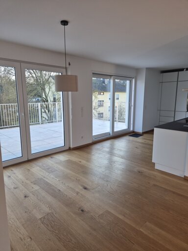 Wohnung zur Miete 1.900 € 2 Zimmer 90 m² Geschoss 4/4 Innenstadt Kaiserslautern 67663