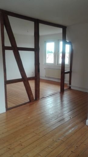 Wohnung zur Miete 450 € 3 Zimmer 87 m²<br/>Wohnfläche 3.<br/>Geschoss ab sofort<br/>Verfügbarkeit Uelzen Uelzen 29525