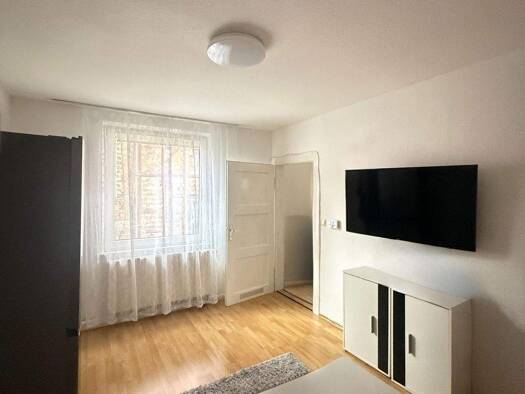 Wohnung zum Kauf 169.000 € 2 Zimmer 50 m² 1. Geschoss Waldstraße 9 Südstadt Fürth 90763