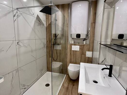 Wohnung zur Miete 750 € 2 Zimmer 55 m² St Johann Mitte 66111