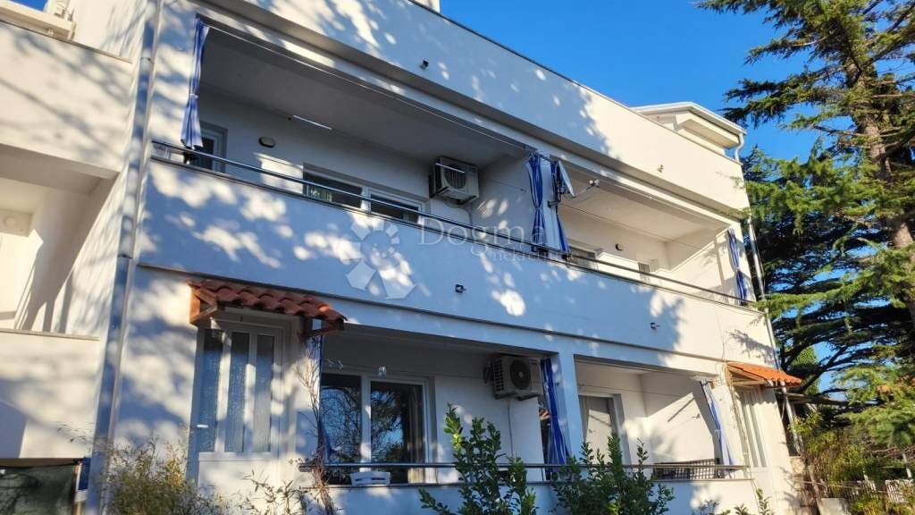 Haus zum Kauf 986.000 € 10 Zimmer 345 m² Novi Vinodolski