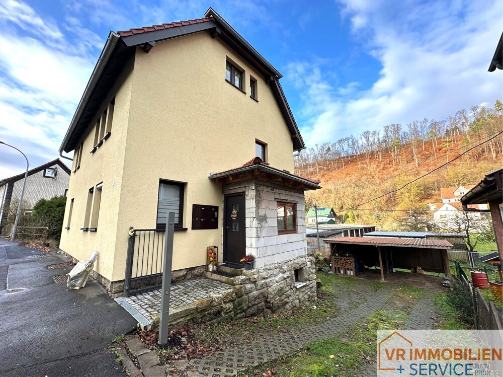 Mehrfamilienhaus zum Kauf 365.000 € 8 Zimmer 216 m²<br/>Wohnfläche 382 m²<br/>Grundstück Meiningen Meiningen 98617