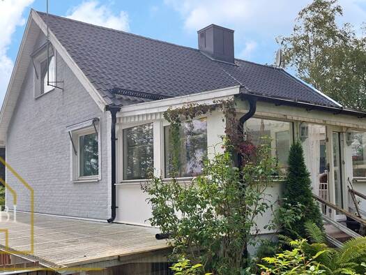 Einfamilienhaus zum Kauf provisionsfrei 175.000 € 6 Zimmer 157 m² 1.277 m² Grundstück frei ab sofort Hylte kommun 314 91