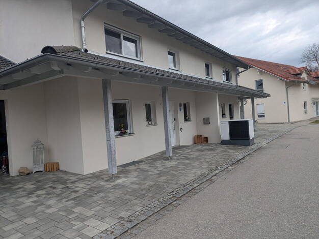 Doppelhaushälfte zum Kauf provisionsfrei 540.000 € 6 Zimmer 137,2 m² 348 m² Grundstück frei ab 01.06.2026 Steinhöring Winhöring 84543