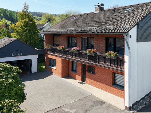 Einfamilienhaus zum Kauf 448.000 € 4,5 Zimmer 114 m² 893 m² Grundstück Steinenbrück Overath 51491
