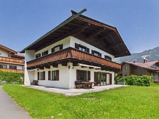 Einfamilienhaus zur Miete 4.950 € 7 Zimmer 248 m² Kitzbühel 6370