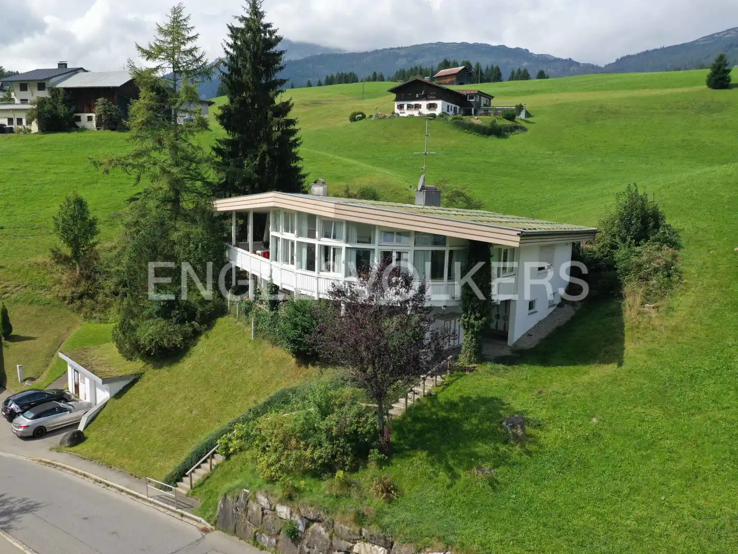 Haus zum Kauf 1.290.000 € 8 Zimmer 222 m²<br/>Wohnfläche 985 m²<br/>Grundstück Mittelberg 6991