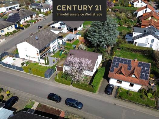 Einfamilienhaus zum Kauf 559.000 € 5 Zimmer 135 m² 529 m² Grundstück frei ab sofort Mußbach Neustadt 67435
