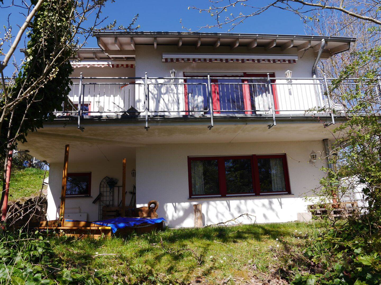 Immobilie in Oberdürenbach - Ein wunderschönes, massiv erbautes Ferienhaus in ländlicher Umgebung - Bild 1