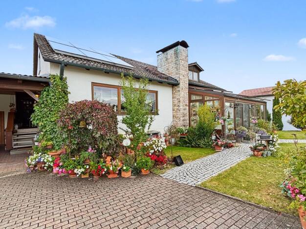 Einfamilienhaus zum Kauf 695.000 € 8 Zimmer 210 m² 826 m² Grundstück Neudorf Pentling 93080