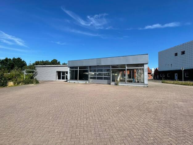 Immobilie zur Miete 1.512 € 400 m² Grundstück Basbeck Hemmoor 21745
