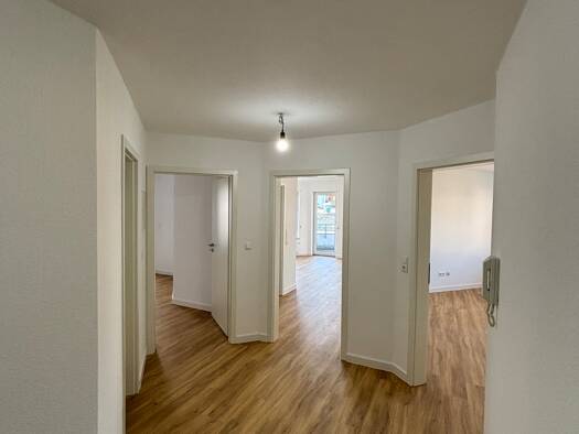 Wohnung zur Miete 1.100 € 3 Zimmer 83,5 m² Geschoss 1/3 frei ab sofort Winnenden 71364