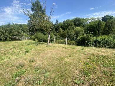 Grundstück zum Kauf 97.500 € 696 m² Grundstück frei ab 01.08.2025 Saalfeld Saalfeld 07318