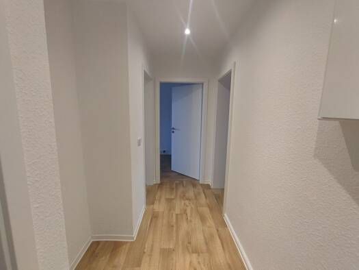 Wohnung zur Miete 311 € 2 Zimmer 44,3 m² 3. Geschoss frei ab 01.10.2026 Straße des Friedens 84 Merseburg 06217