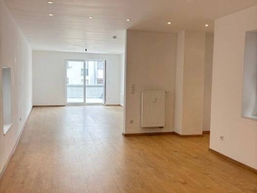 Wohnung zum Kauf 349.000 € 2 Zimmer 92 m² Geschoss 1/3 frei ab sofort Kitzingen Kitzingen 97318