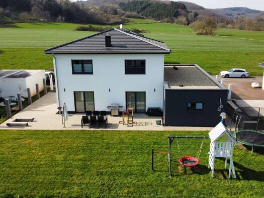 Einfamilienhaus zum Kauf 599.000 € 4 Zimmer 162 m² 687 m² Grundstück Bausendorf Bausendorf 54538