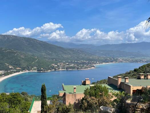 Herrenhaus zum Kauf 1.560.000 € 7 Zimmer 186 m² 4.030 m² Grundstück 50 Residence Plein Soleil  20160 Vico  France Vico 20160
