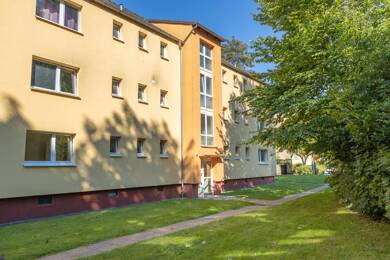 Wohnung zur Miete 554 € 2 Zimmer 52,2 m² 2. Geschoss frei ab 06.06.2025 Kleine Koppel 9 Mürwik Flensburg 24944