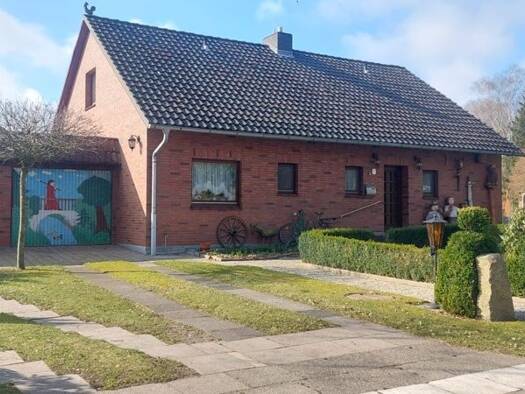 Einfamilienhaus zum Kauf 385.000 € 5 Zimmer 100 m² 1.109 m² Grundstück Handeloh 21256
