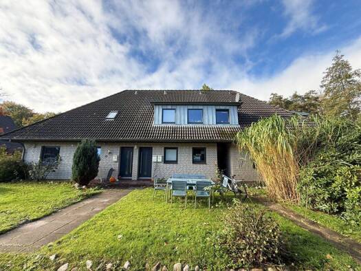 Mehrfamilienhaus zum Kauf provisionsfrei 880.000 € 10 Zimmer 340 m² 1.661 m² Grundstück Tating 25881