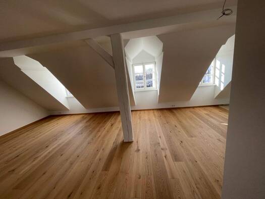 Wohnung zur Miete 952 € 2 Zimmer 67,9 m² 2. Geschoss frei ab sofort Schulstr. 10 Innenstadt Erlangen 91054