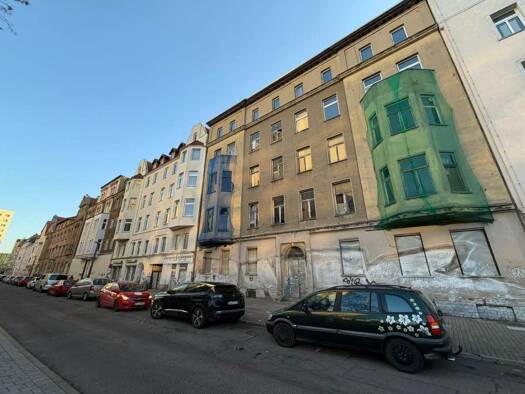 Mehrfamilienhaus zum Kauf als Kapitalanlage geeignet 995.000 € 77 Zimmer 1.398 m² 562 m² Grundstück Kirchnerstraße 8 Innenstadt Mitte 06112