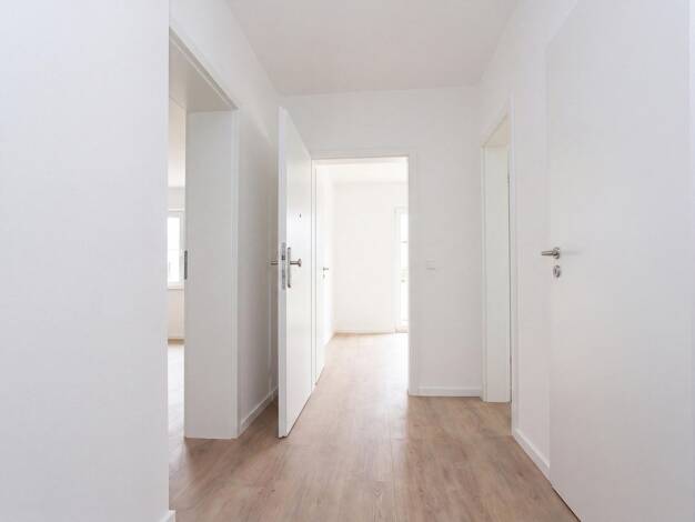 Wohnung zur Miete 1.500 € 5 Zimmer 120 m² 1. Geschoss frei ab 01.10.2026 Sulzburgstraße 34 Oberlenningen Lenningen 73525