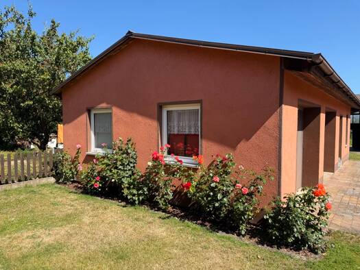 Doppelhaushälfte zum Kauf 429.000 € 7 Zimmer 184 m² 2.774 m² Grundstück Landin Schwedt/Oder 16303