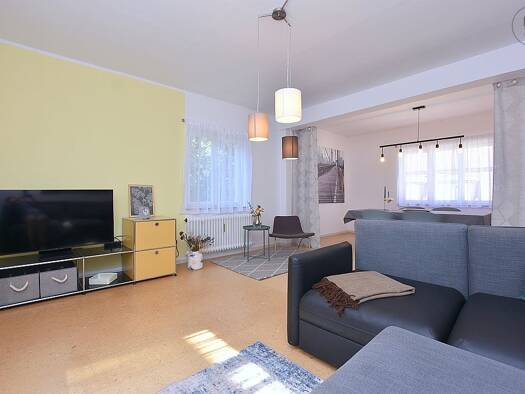 Wohnung zur Miete auf Zeit 1.490 € 2 Zimmer 65 m² frei ab sofort Mitte Stuttgart 70182
