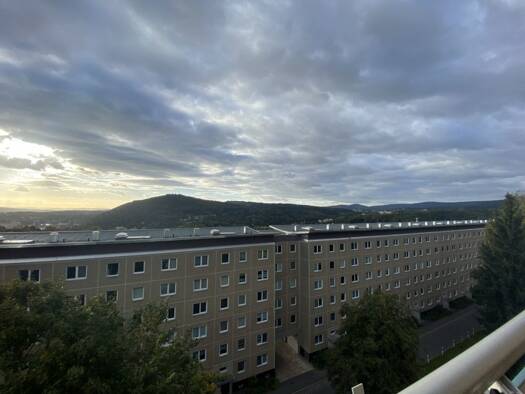 Wohnung zur Miete 302 € 3 Zimmer 54,5 m² 6. Geschoss frei ab sofort Am Himmelreich 74 Suhl Suhl 98527