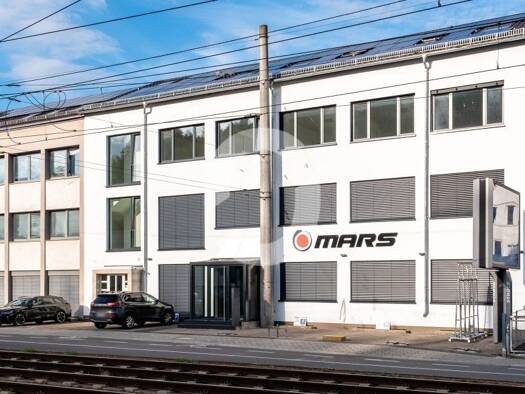 Büro zur Miete provisionsfrei 11 € 230 m² Bürofläche teilbar ab 230 m² Wangen Wangen 70327