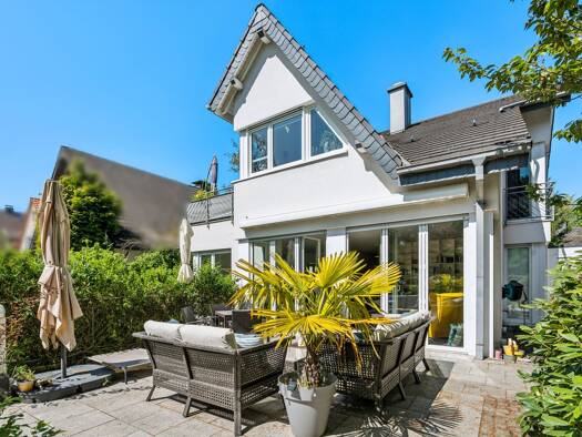 Einfamilienhaus zum Kauf 1.250.000 € 5,5 Zimmer 255 m² 1.311 m² Grundstück Mülheim an der Ruhr 45470