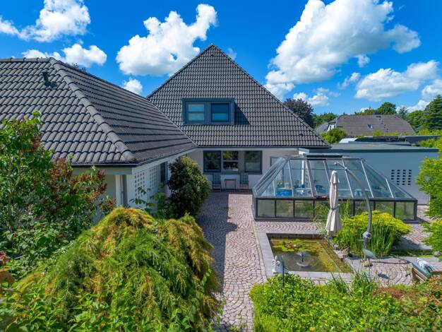 Einfamilienhaus zum Kauf 7 Zimmer 364 m² 1.563 m² Grundstück Brunsbüttel 25541