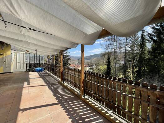 Bungalow zum Kauf 125.000 € 7 Zimmer 174,9 m² 686 m² Grundstück Schaippach Gemünden 97737