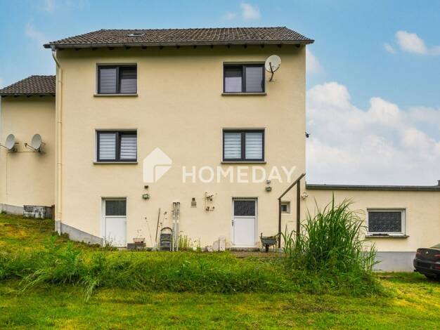 Mehrfamilienhaus zum Kauf 449.000 € 7 Zimmer 240 m² 995 m² Grundstück Hänscheid Ruppichteroth 53809