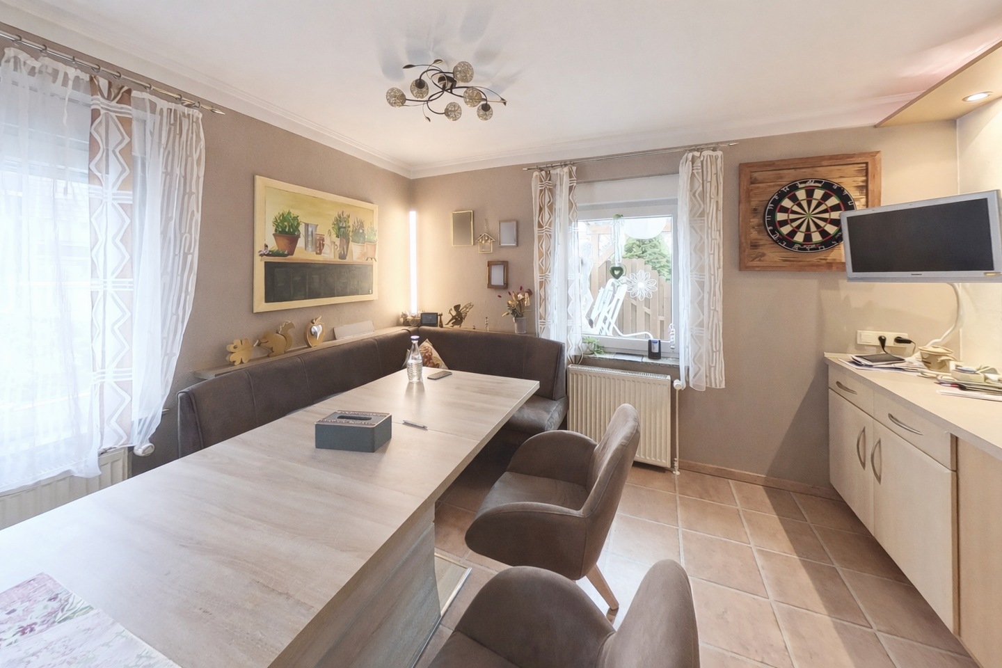 Immobilie in Lippstadt - Viel Platz für junges Gemüse.  - Bild 1