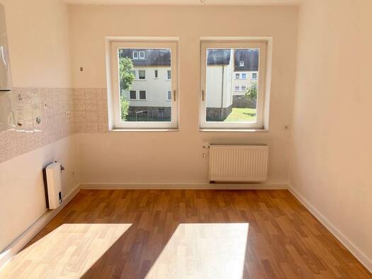 Wohnung zur Miete 350 € 2 Zimmer 34,8 m² 1. Geschoss frei ab sofort Arndtstraße 8 Ihringshausen Fuldatal 34233