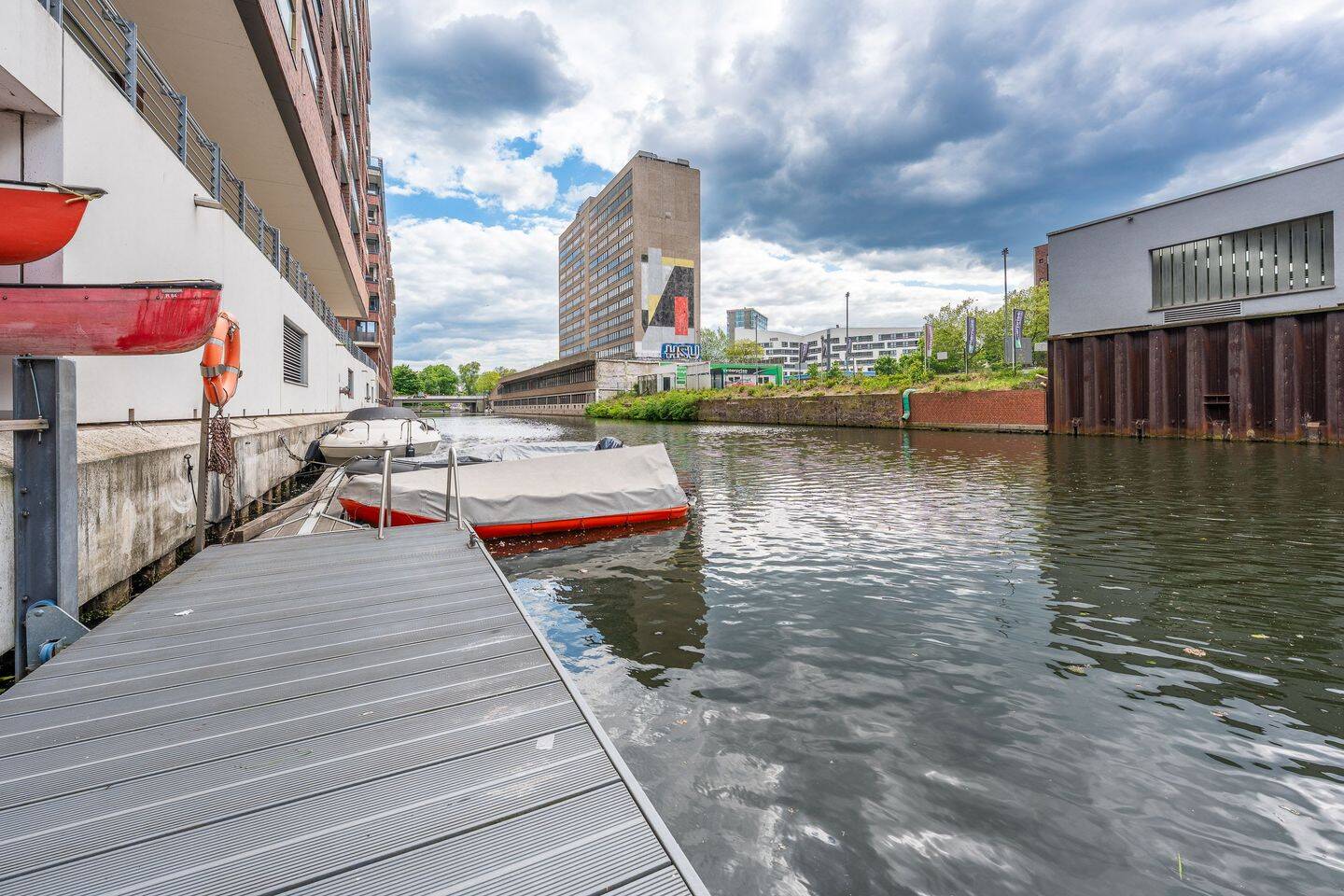 Property thumbnail 12