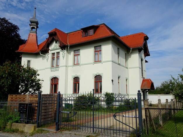 Villa zum Kauf provisionsfrei 795.000 € 18 Zimmer 625 m² 2.035 m² Grundstück Walddorf Kottmar 02739