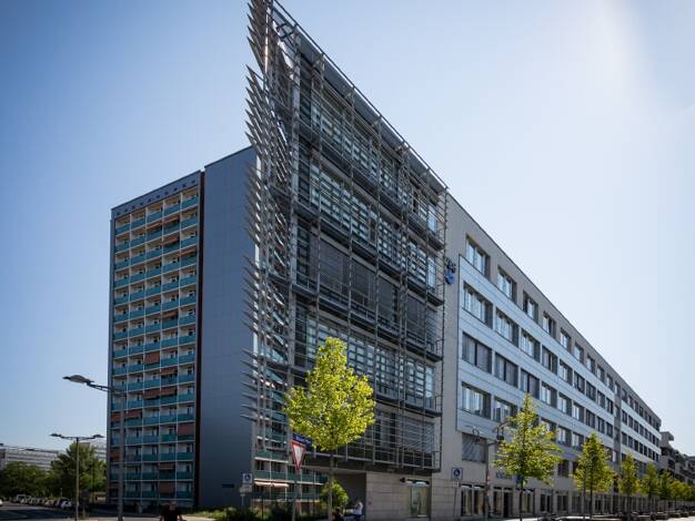 Bürofläche zur Miete provisionsfrei 15 € 1.734 m² Bürofläche teilbar ab 841 m² Seevorstadt-Ost/Großer Garten Dresden 01069